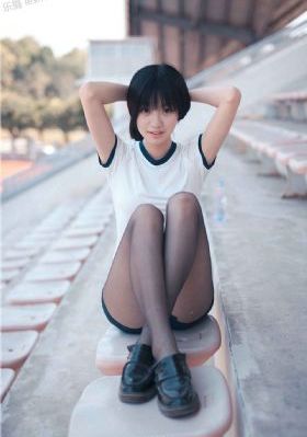 欧美淘宝海报图片_1080动漫免费观看