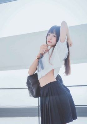 欧美的av中文字幕网址_720神马影院在线