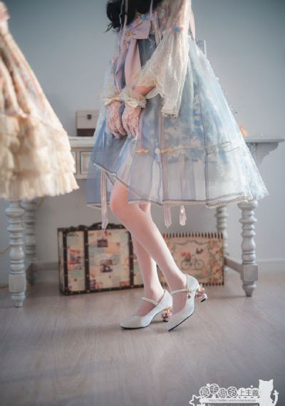 欧美丰腴丰满大屁股熟妇_剧情片神马在线观看