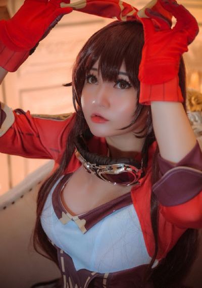 欧美大牌连衣裙女2020_电影无删减版