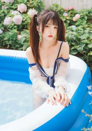欧美明星包包街拍图片_BD韩语免费在线观看