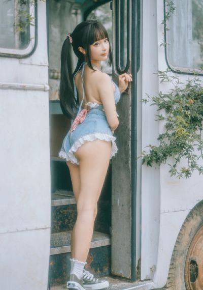 欧美日韩双飞_蓝光日韩免费观看