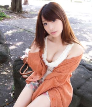 女人扒开的小泬高潮喷水小说_BD免费观看视频